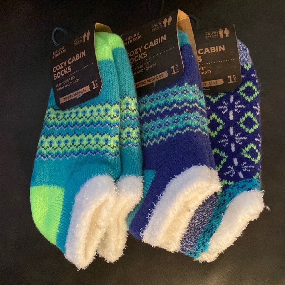 FIELD & STREAM.COZY CABIN
SOCKS COZY CABIN
INFUSED WITH ALOE